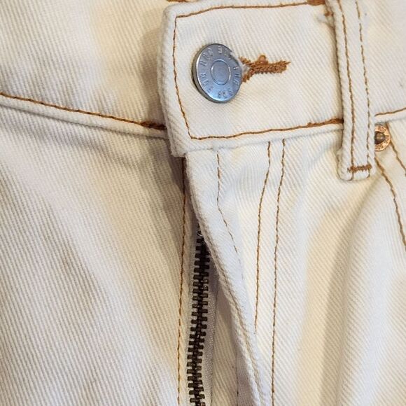 🔸️NWT Urban Outfitters BDG Ivory Loose Straight Jeans Size 6/28 - Picture 7 of 13